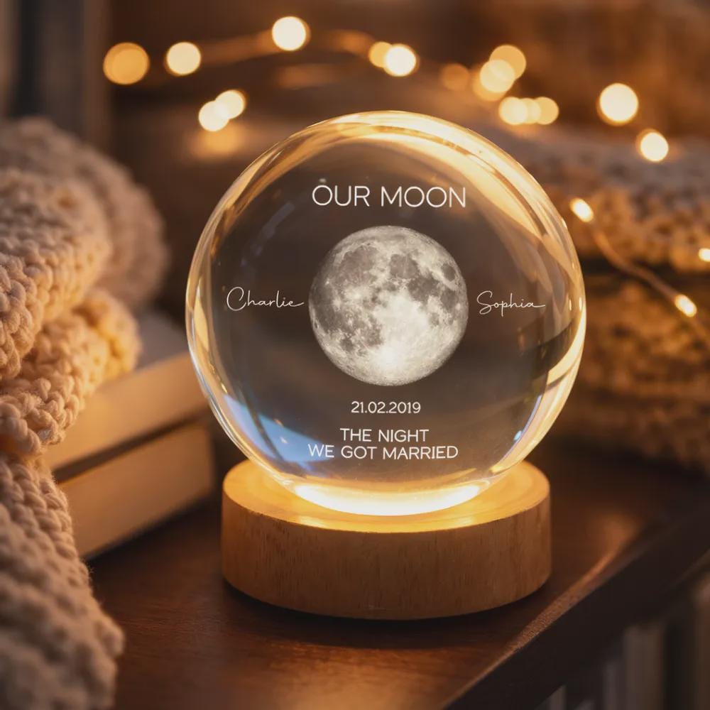 Couple Kissing Under the Moonlight, Custom Moon Phase by Date,  Personalized Crystal Ball Night Light, Valentine's Day Gift for Her, for Him