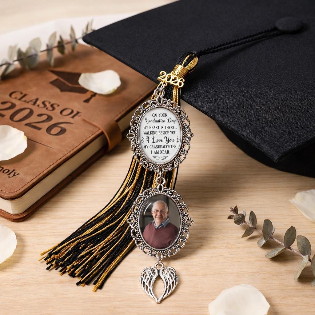 Custom Graduation Tassel Photo Charm, On Graduation Day Memorial Charm with Angel Wings, Hat Topper Tassel, Graduation Gifts, Class of 2026