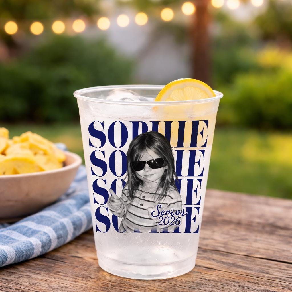 Senior 2026 Custom Photo Graduation Cups, Personalized Frosted Plastic Drinkware, Personalized Graduation Party Cup